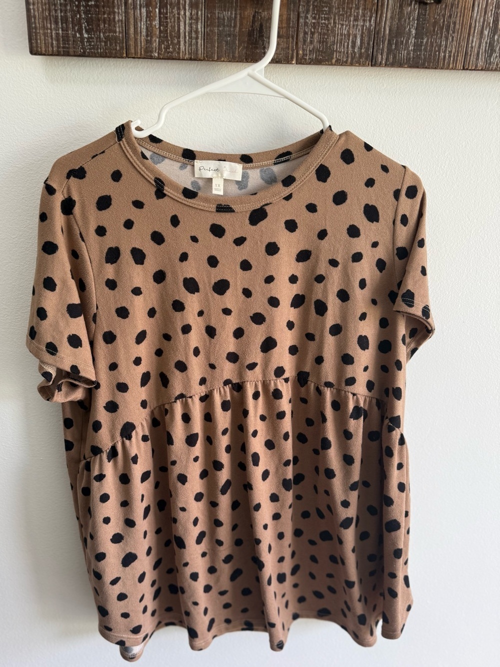 Brown Black Polka Dot Tee size 1X